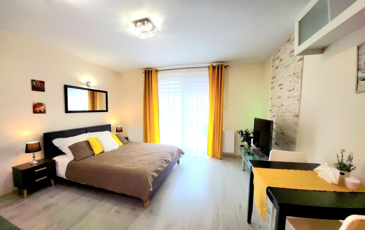 Cracow Novum Apartment Downtown 4 Persons Krakow Dış mekan fotoğraf