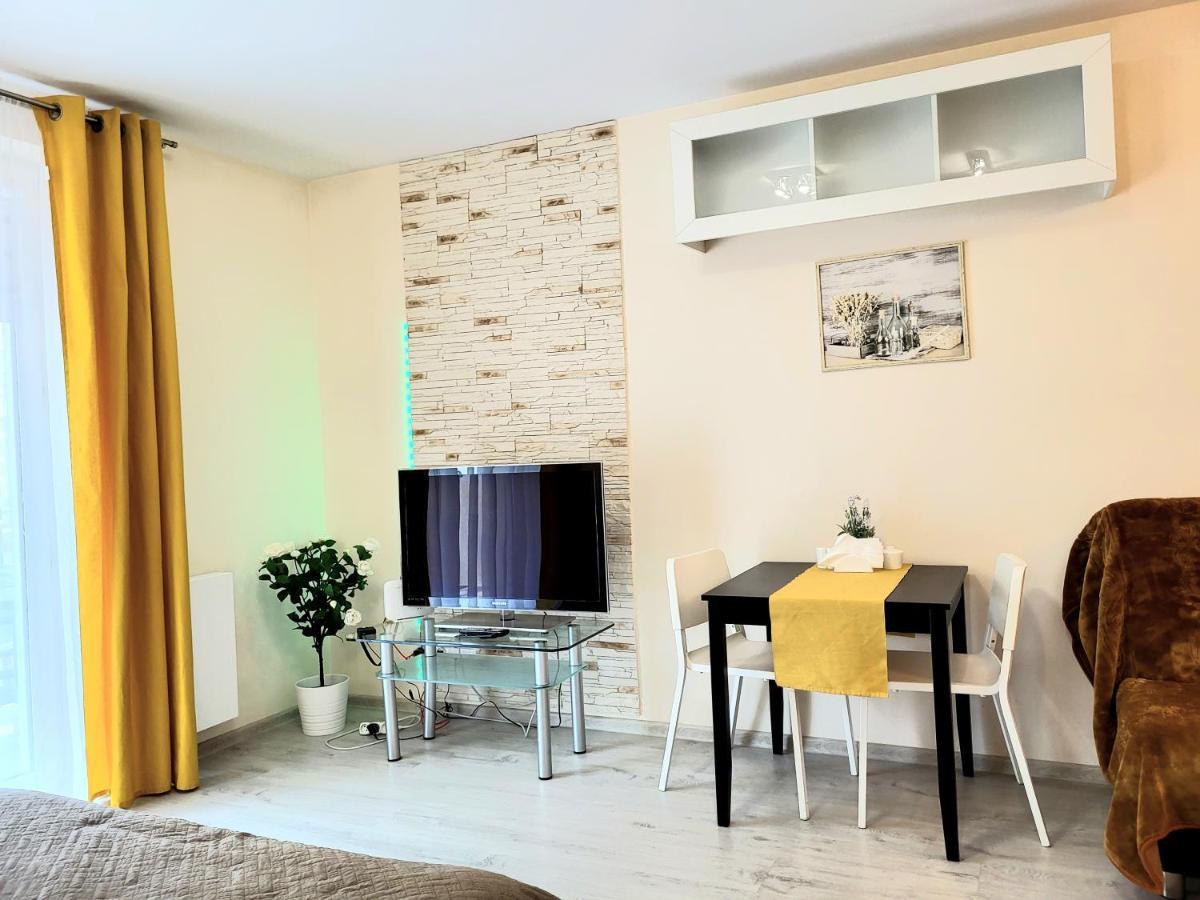 Cracow Novum Apartment Downtown 4 Persons Krakow Dış mekan fotoğraf